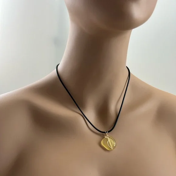 Summer Yellow Sea glass Wave Wirework Necklace with Black Cord - Picture 3 of 5